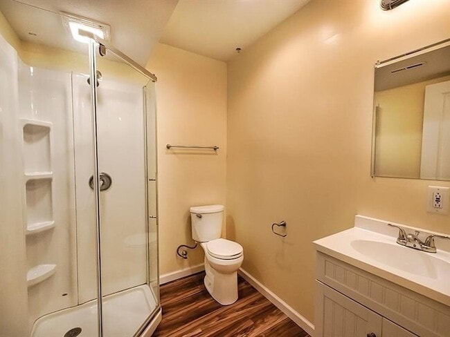 Building Photo - 261 Broadstone Dr