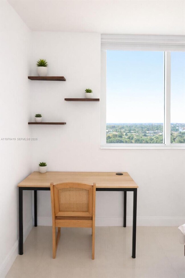 Building Photo - 1861 NW S River Dr