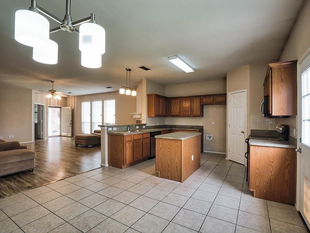 Building Photo - 3521 Desert Mesa Rd