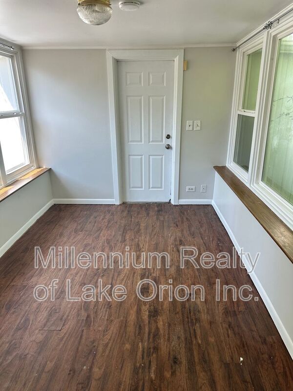 Building Photo - 24955 Westmoreland Dr