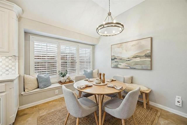 Building Photo - 930 Crestmoor Dr