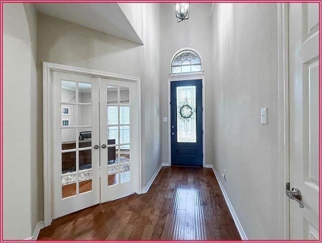 Building Photo - 4945 Grinstein Dr