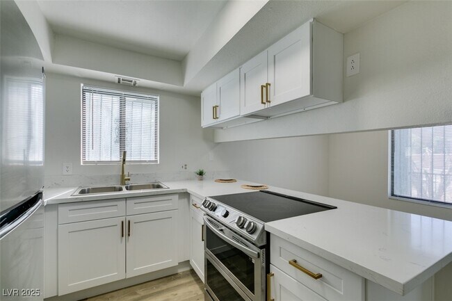 Building Photo - 6932 Kilgore Dr