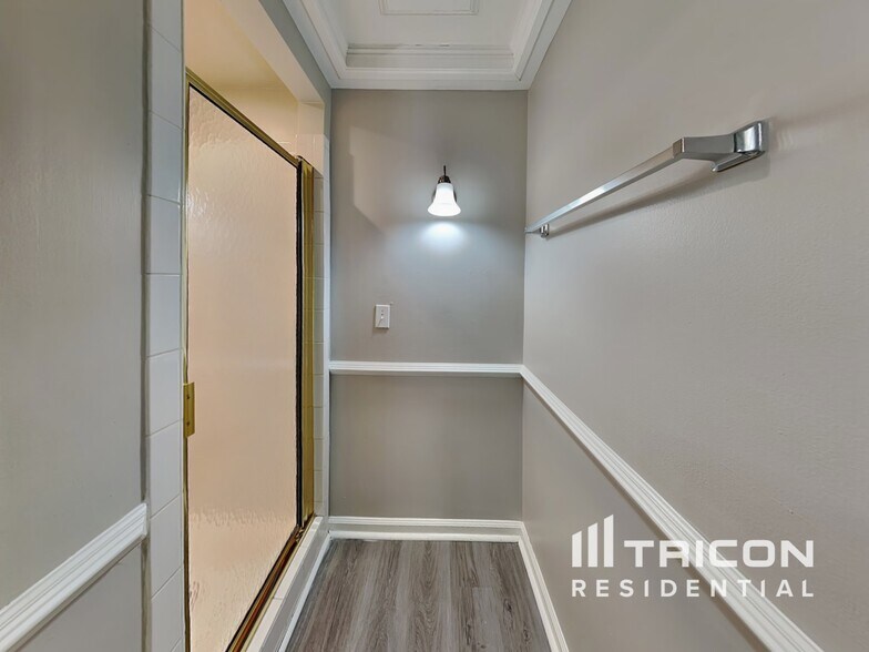 Building Photo - 3560 Erdly Ln