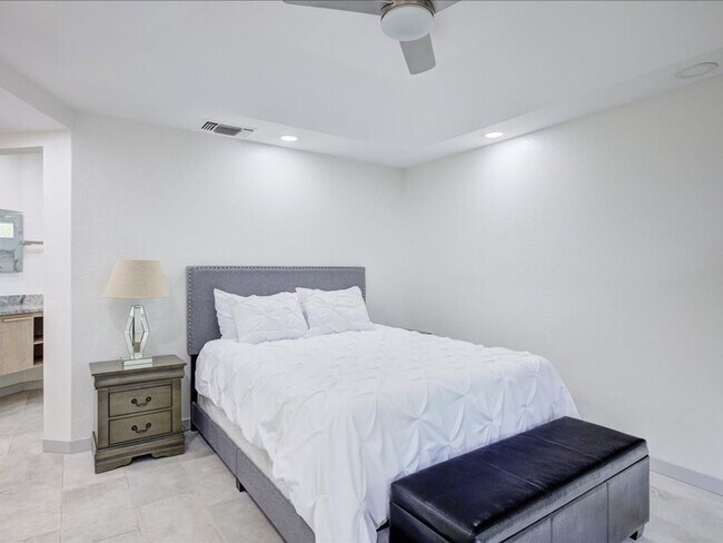 Building Photo - 3 Bedroom 2 Bathroom: Partially Furnished home!! **UNFURNISHED-RENTAL PRICE IS $3,000.00**