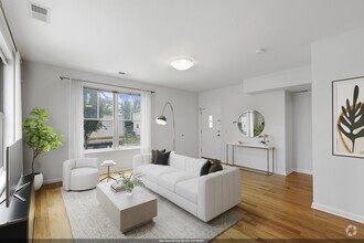 Building Photo - 437 Whiton St