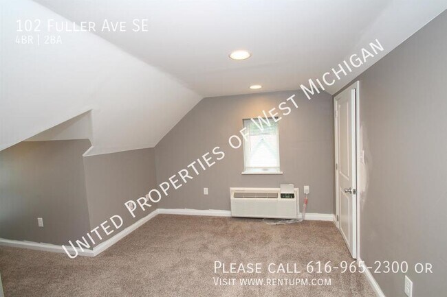 Building Photo - 102 Fuller Ave SE