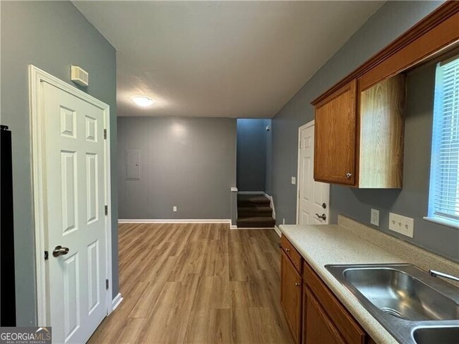 Building Photo - 24 S Eugenia Pl NW