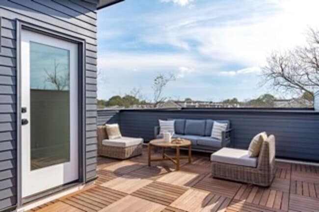 Building Photo - 616 Rocky Knob Ct