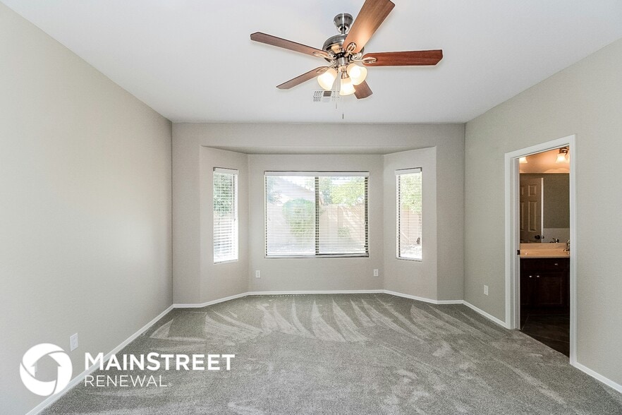 Building Photo - 8738 S 57th Dr