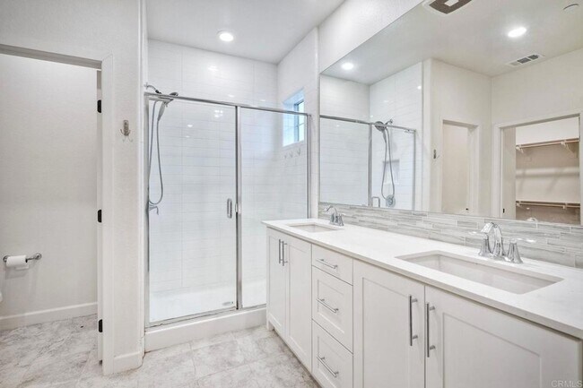 Building Photo - 4336 Harbor Way