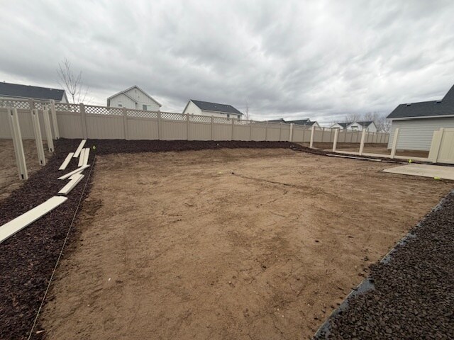 Building Photo - 10550 W Tinder St