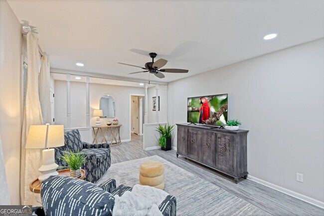 Building Photo - 2984 Blackberry Ln