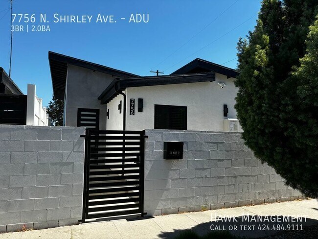 Building Photo - Luxurious 3-Bedroom, 2-Bathroom Unit with ...