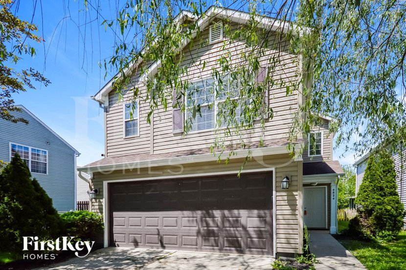 Primary Photo - 4824 Ossington Ct