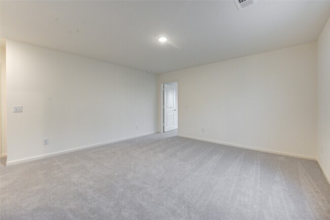 Building Photo - 8815 Vacek Xing Wy