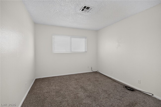 Building Photo - 5125 Golden Ln