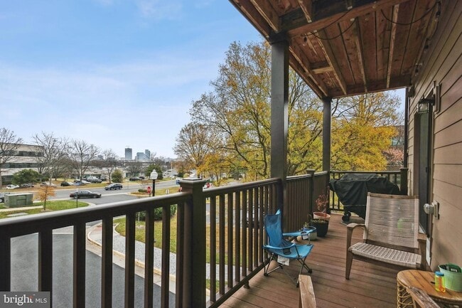 Building Photo - 55 Silverway Dr