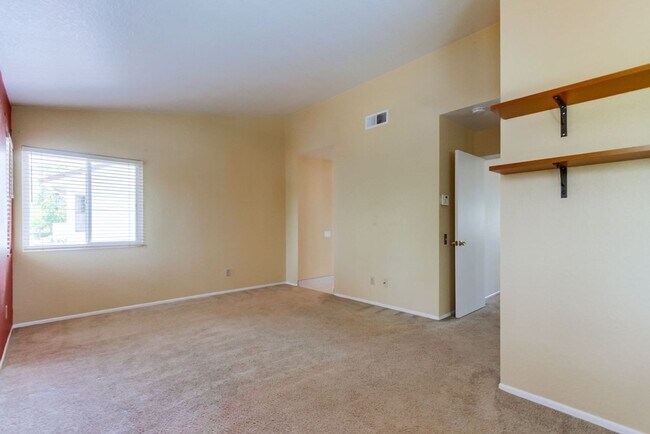 Building Photo - Charming Carmel Valley House in great loca...