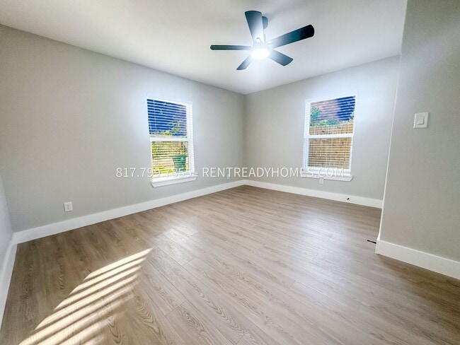 Building Photo - 2248 Marlo St