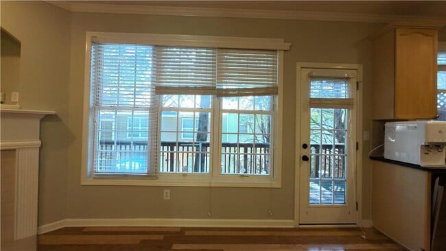 Building Photo - 2398 Meadow Falls Ln