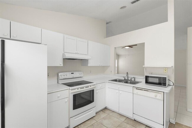 Building Photo - 5204 Creekmore Ln
