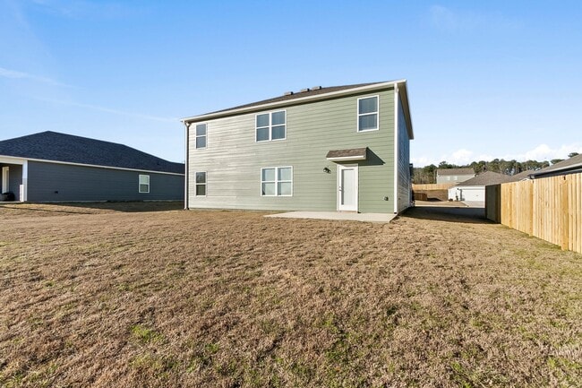 Building Photo - New Construction in the Heart of Northport - Available Now