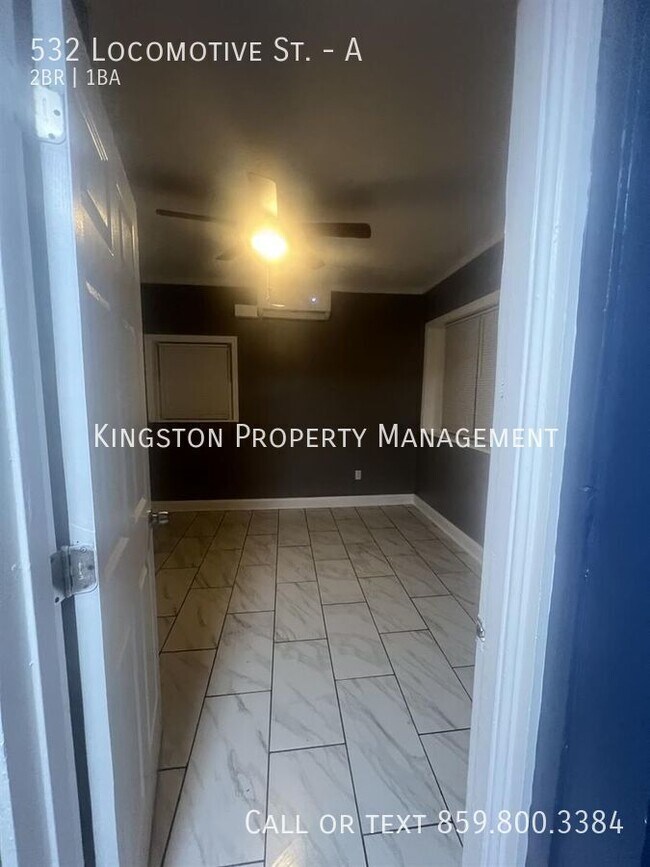 Building Photo - 532 Locomotive St