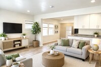 Building Photo - 5 Bed/2 Full Baths W/Washer&Dryer Hook Ups!