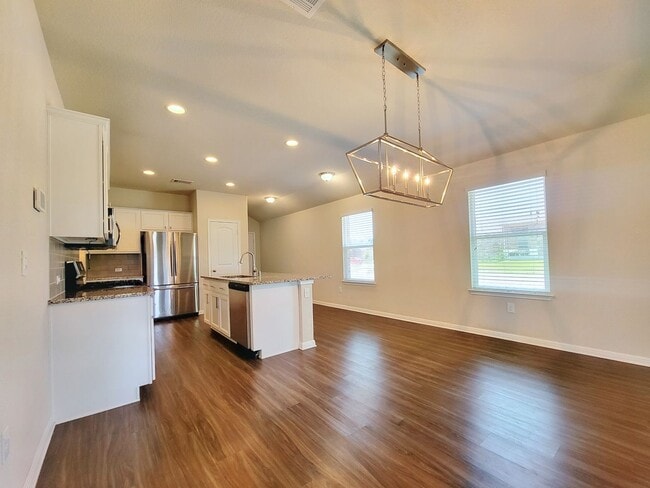Building Photo - 1308 Fairhaven Gtwy