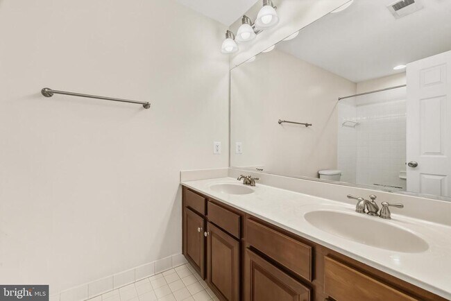 Building Photo - 13509 Chipper Ct