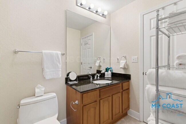 Building Photo - 2668 Beach Blvd