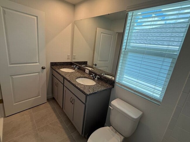 Building Photo - Brand New Townhome in Gardenia Reserve