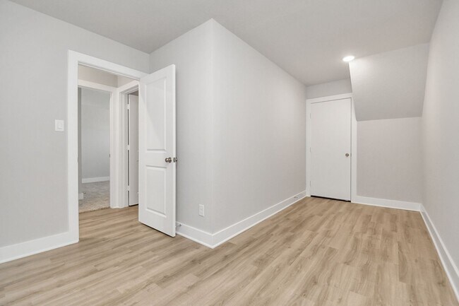 Building Photo - Welcome to the Hickory — Contemporary Comfort, Beautifully Balanced.