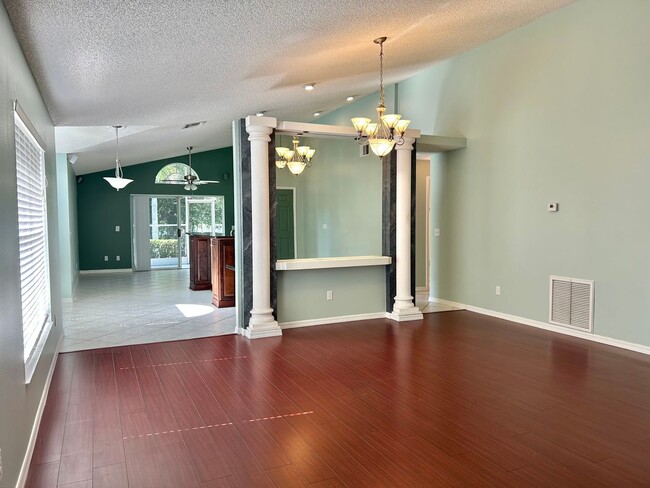 Building Photo - Amazing Dream Home with Water View and Pri...