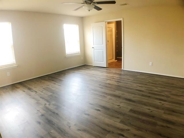 Building Photo - 1048 Churchill Dr