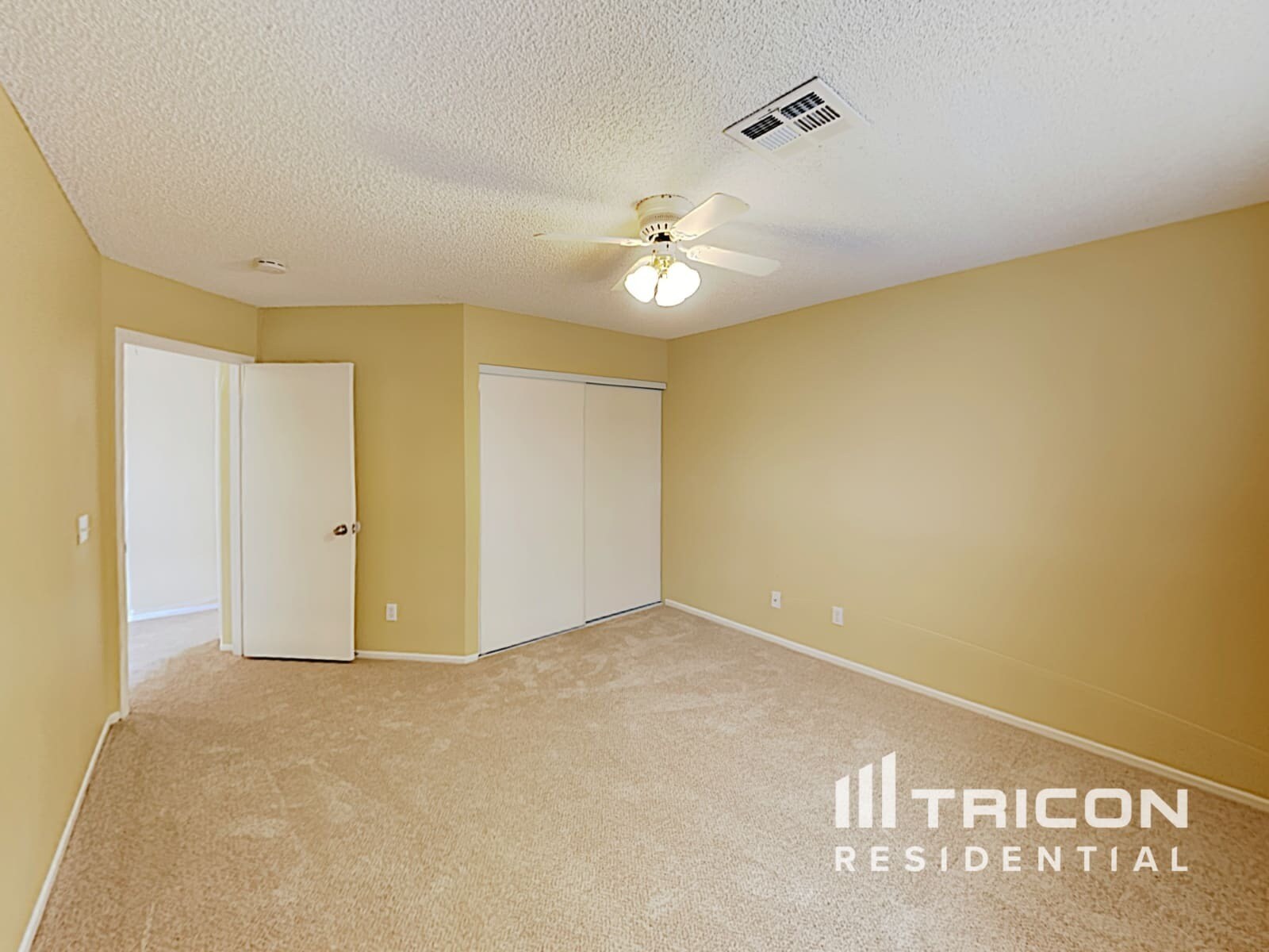 Building Photo - 1446 Lodgepole Dr
