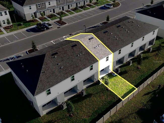 Building Photo - 3094 Skyline Lp