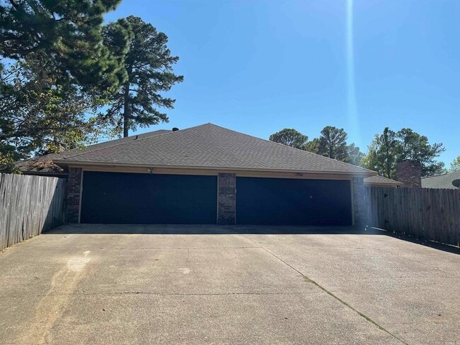 Building Photo - 3514 Skyline Blvd