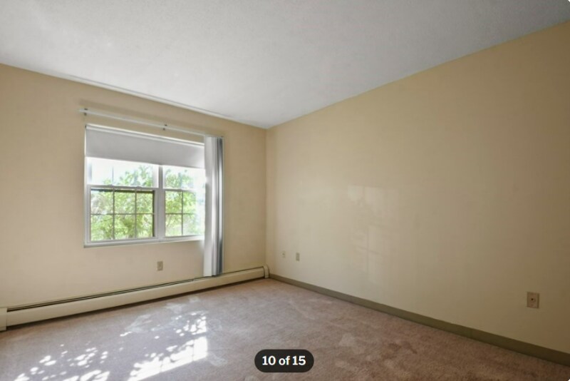 Building Photo - 28 Kenmar Dr