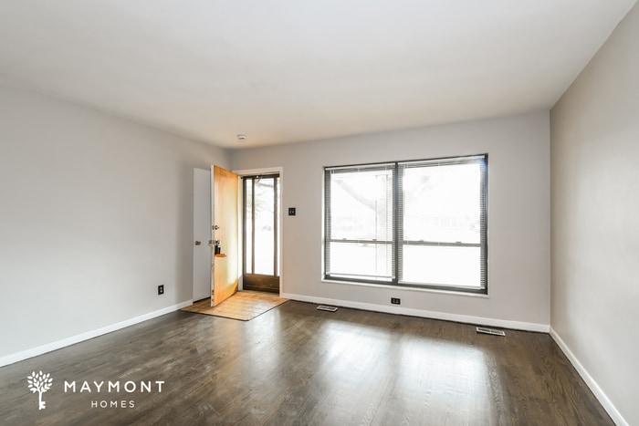 Building Photo - 255 Paul Ave