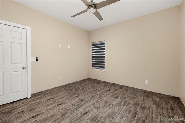 Building Photo - 1809 Ramirez St