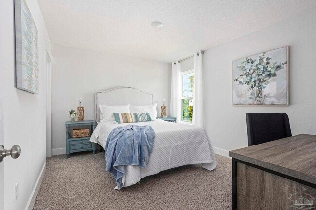 Building Photo - 14342 Gardenglen Dr