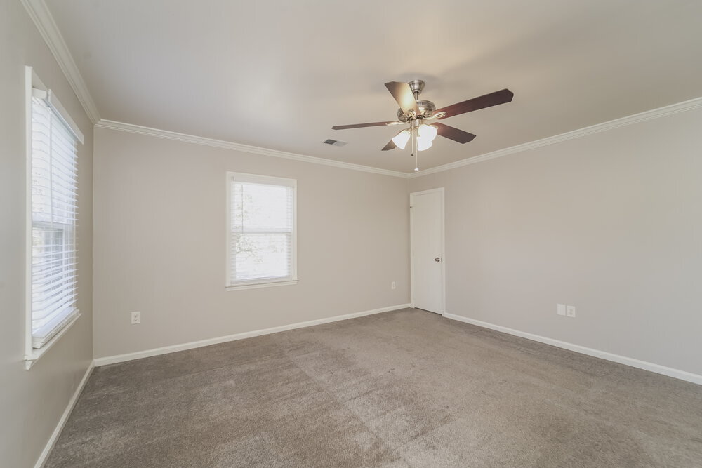Building Photo - 7100 Falconwood Ct