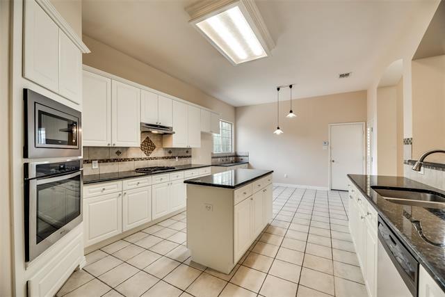 Building Photo - 3902 Harlington Ln