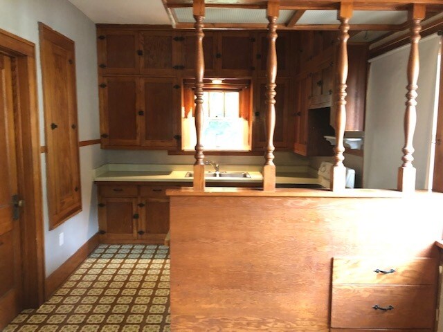 Building Photo - 302 Melrose Ct