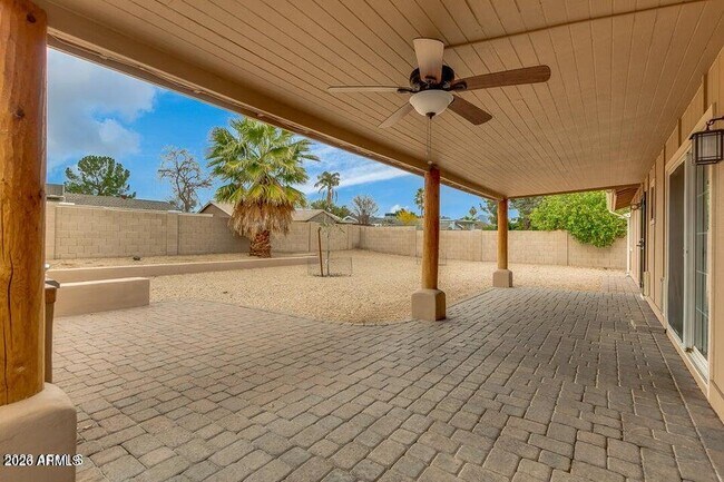 Building Photo - 6808 E Sandra Terrace