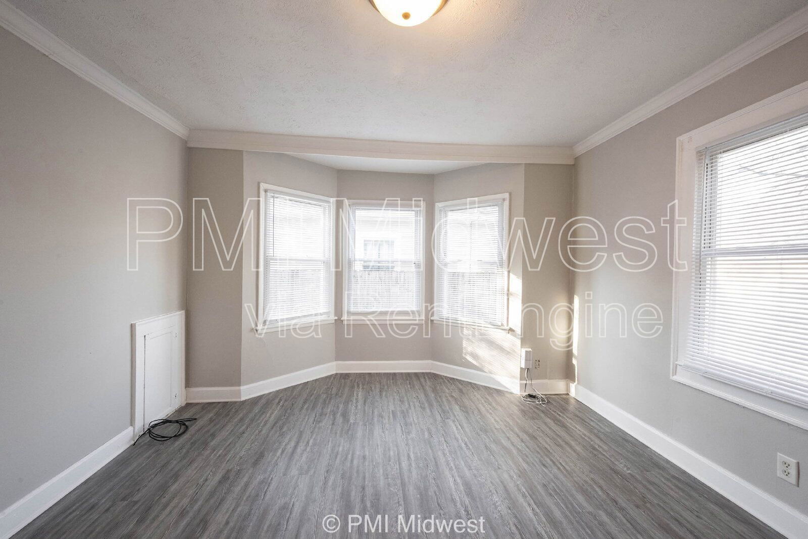 Building Photo - 4058 N Illinois St