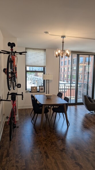 Living Room - 330 N Jefferson St