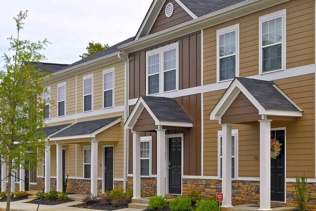 Building Photo - Adderman Pointe Townhomes